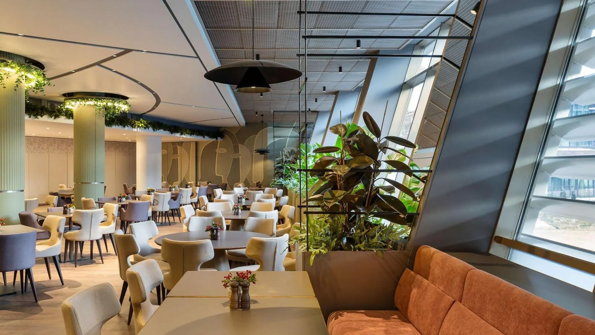 **** Отель Mercure Sofia City Болгария